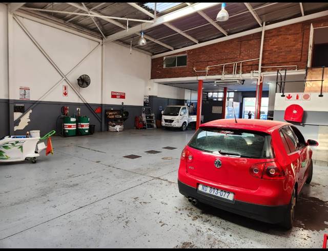 1,000M² WAREHOUSE TO LET IN SPRINGFIELD